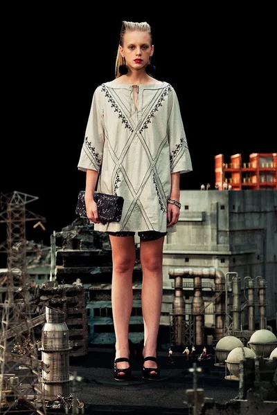 Look 5